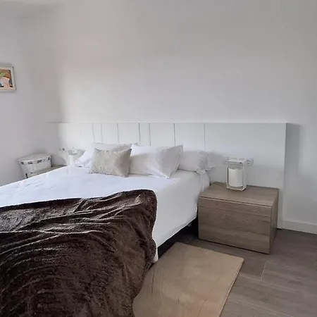 Collado, Terraza Con Vistas Y Garaje - Arafita Apartman