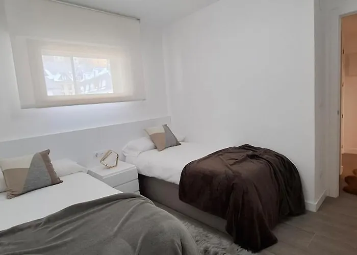 Collado, Terraza Con Vistas Y Garaje - Arafita *