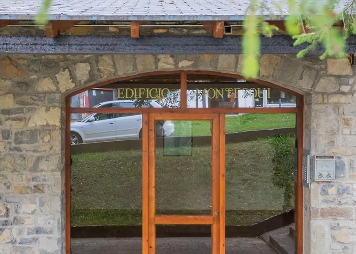 Collado, Terraza Con Vistas Y Garaje - Arafita *